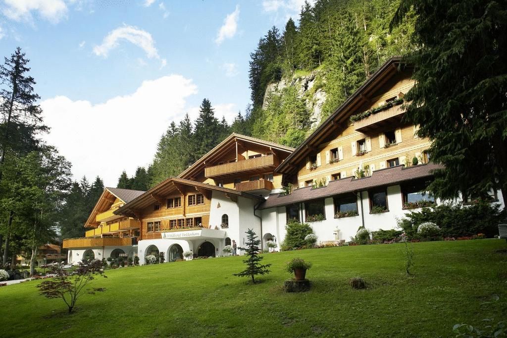 ../../holiday-hotels/?HolidayID=10&HotelID=15&HolidayName=Switzerland-Switzerland+%2D+Kandersteg+%2DCrystal+Clear+Lakes+-&HotelName=Hotel+Doldenhorn">Hotel Doldenhorn